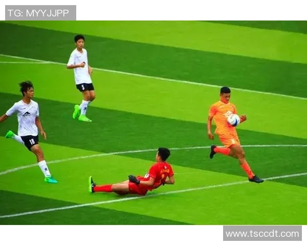 从模仿到超越深入解析青少年如何通过学习足球球星动作提升技战术水平 从模仿到超越深入解析青少年如何通过学习足球球星动作提升技战术水平